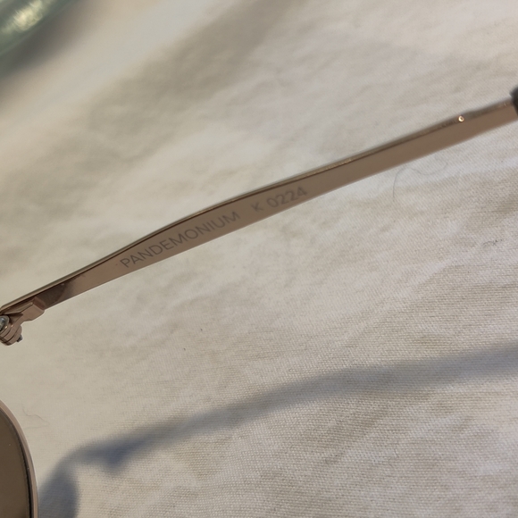 Killer Loop B&L sunglasses - Picture 4 of 11